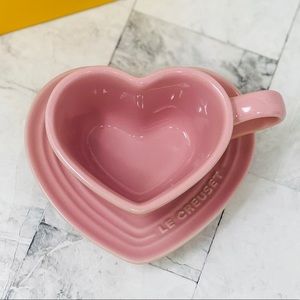 Le Creuset Satin Pink Heart 7oz Mug Tray set